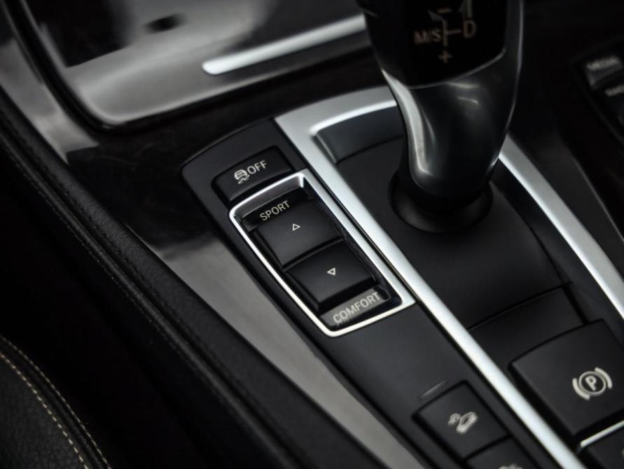 BMW 5 серии VI (F10/F11/F07) Рестайлинг Санкт-Петербург  - изображение 22