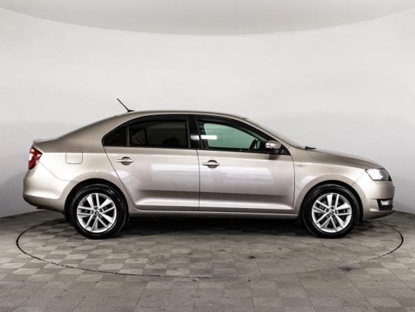 Skoda Rapid I Рестайлинг с пробегом 2018 года, цена 1 599 000 рублей, 69046 км, лифтбек, Автокод Объявления