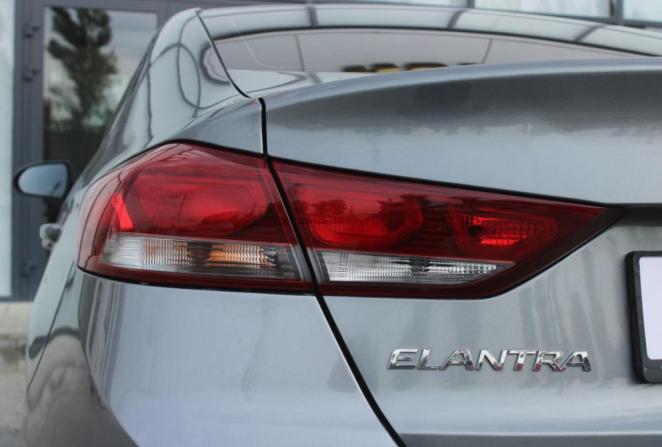 Hyundai Elantra VI (AD) с пробегом 2016 года, цена 1 270 000 рублей, 114866 км, седан, Автокод Объявления