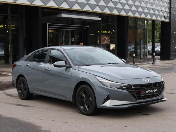 Hyundai Elantra VII (CN7) с пробегом 2022 года, цена 1 960 000 рублей, 65834 км, седан, Автокод Объявления