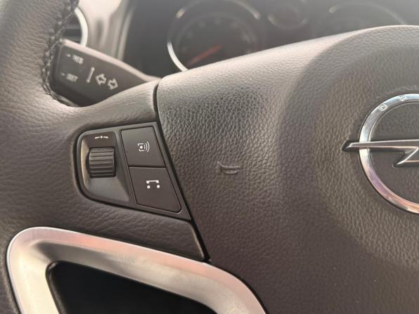 Opel Antara I Рестайлинг с пробегом 2014 года, цена 1 100 000 рублей, 187140 км, внедорожник, Автокод Объявления