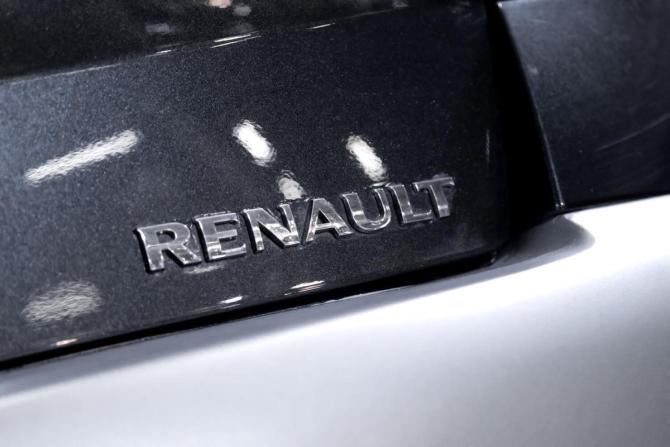 Renault Megane II Рестайлинг с пробегом 2007 года, цена 465 000 рублей, 176222 км, седан, Автокод Объявления