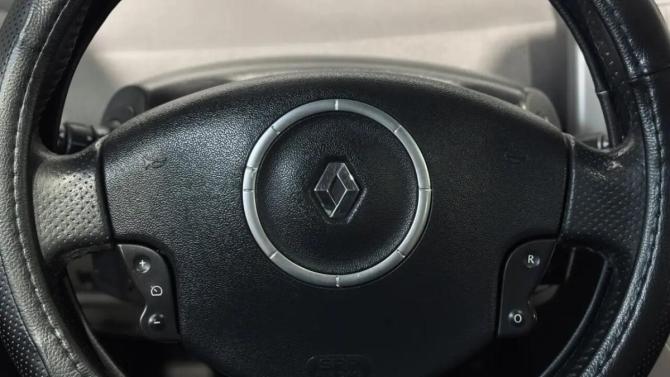 Renault Scenic II Рестайлинг с пробегом 2008 года, цена 520 000 рублей, 234000 км, минивэн, Автокод Объявления
