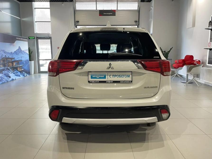 Mitsubishi Outlander III Рестайлинг 2 Москва  - изображение 5
