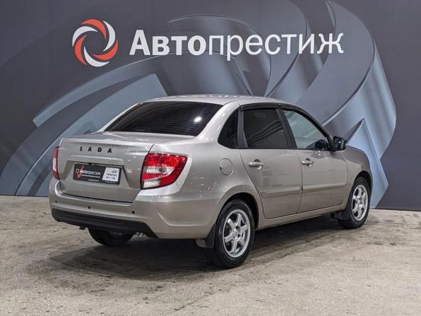 Lada (ВАЗ) Granta I Рестайлинг с пробегом 2022 года, цена 635 000 рублей, 75070 км, седан, Автокод Объявления