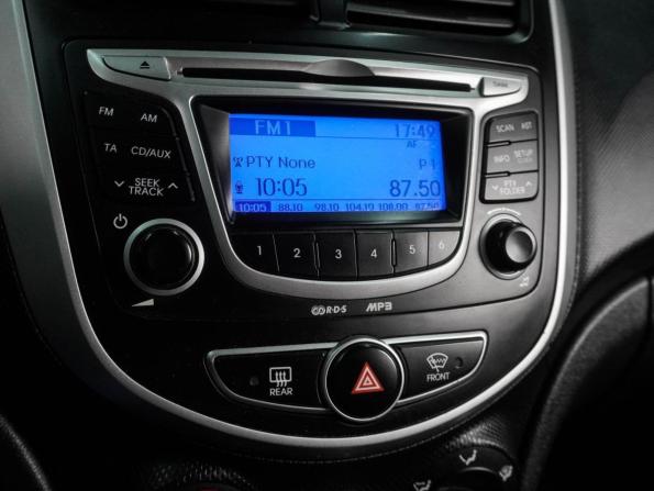 Hyundai Solaris I с пробегом 2012 года, цена 809 000 рублей, 177349 км, хэтчбек, Автокод Объявления
