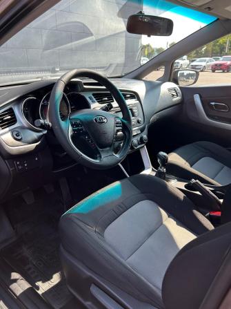 Kia Ceed II с пробегом 2013 года, цена 935 000 рублей, 195742 км, хэтчбек, Автокод Объявления