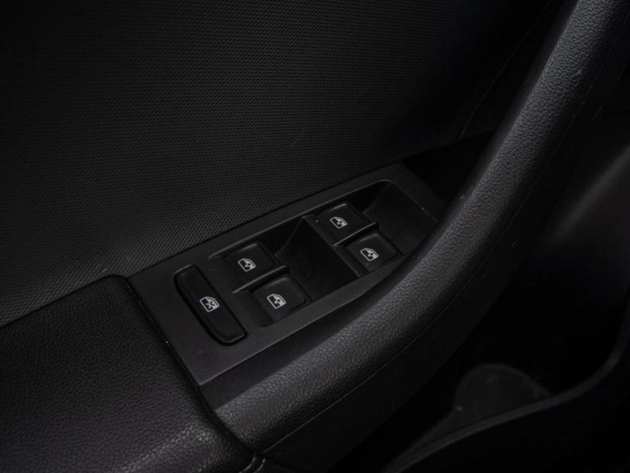 Skoda Rapid I Рестайлинг Краснодар  - изображение 17