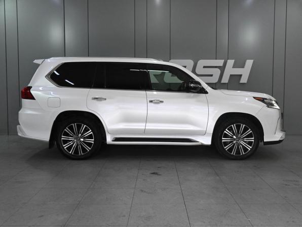 Lexus LX III Рестайлинг 2 с пробегом 2021 года, цена 9 979 000 рублей, 199751 км, внедорожник, Автокод Объявления