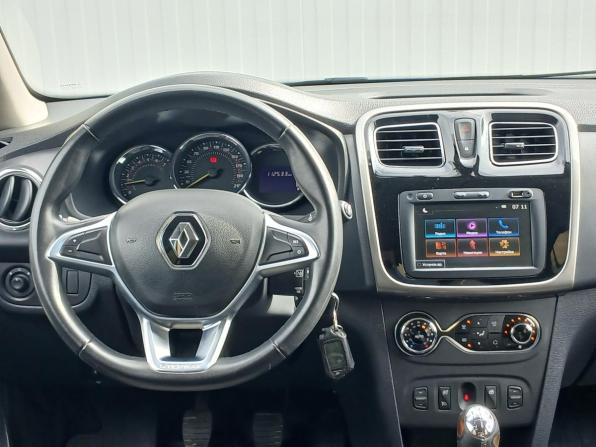 Renault Sandero II Рестайлинг с пробегом 2018 года, цена 1 029 000 рублей, 112560 км, хэтчбек, Автокод Объявления