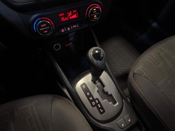 Kia Rio III с пробегом 2012 года, цена 629 000 рублей, 206000 км, седан, Автокод Объявления