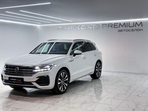 Volkswagen Touareg III с пробегом 2018 года, цена 5 350 000 рублей, 111049 км, внедорожник, Автокод Объявления