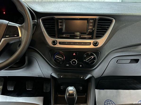 Hyundai Solaris II с пробегом 2019 года, цена 1 465 000 рублей, 82518 км, седан, Автокод Объявления