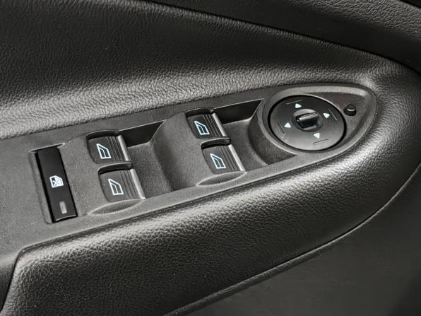 Ford Kuga II Рестайлинг с пробегом 2018 года, цена 1 625 000 рублей, 148519 км, внедорожник, Автокод Объявления