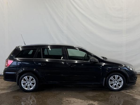 Opel Astra H Рестайлинг с пробегом 2010 года, цена 515 000 рублей, 234623 км, универсал, Автокод Объявления
