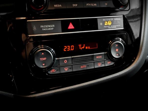 Mitsubishi Outlander III Рестайлинг 3 с пробегом 2020 года, цена 2 315 000 рублей, 46412 км, внедорожник, Автокод Объявления