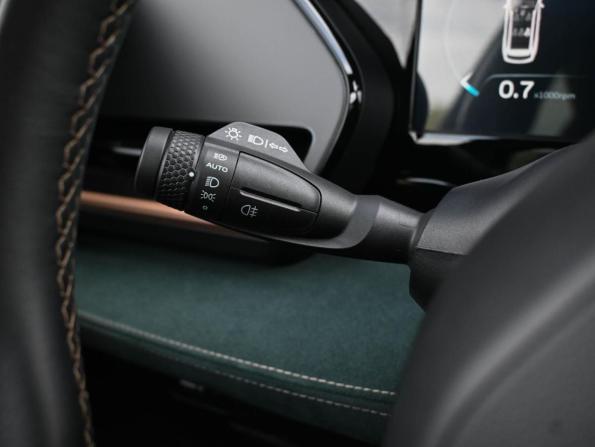 Geely Monjaro I с пробегом 2023 года, цена 2 915 000 рублей, 66031 км, внедорожник, Автокод Объявления