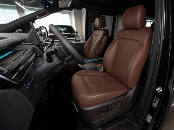 Hyundai Staria I Рестайлинг с пробегом 2026 года, цена 6 900 000 рублей, 3188 км, минивэн, Автокод Объявления