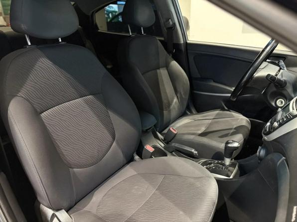Hyundai Solaris I с пробегом 2014 года, цена 750 000 рублей, 208000 км, седан, Автокод Объявления