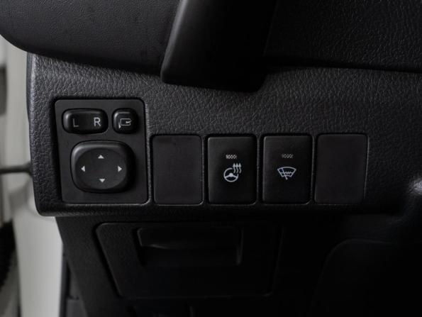 Toyota Corolla XI (E160 E170 E180) Рестайлинг 1 с пробегом 2017 года, цена 1 649 000 рублей, 156917 км, седан, Автокод Объявления