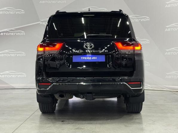 Toyota Land Cruiser 300 Series с пробегом 2021 года, цена 10 800 000 рублей, 109867 км, внедорожник, Автокод Объявления