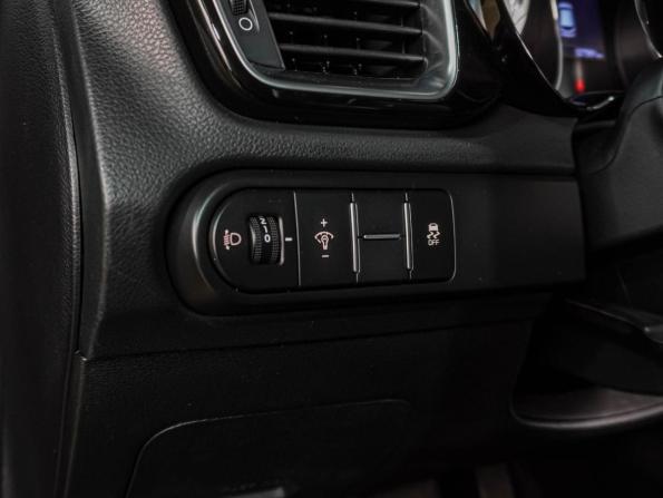 Kia Ceed III с пробегом 2019 года, цена 1 889 000 рублей, 127391 км, универсал, Автокод Объявления