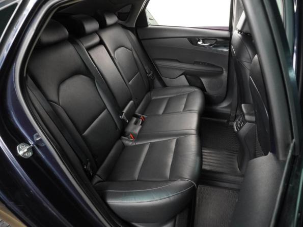 Kia Cerato IV с пробегом 2018 года, цена 1 799 000 рублей, 96131 км, седан, Автокод Объявления