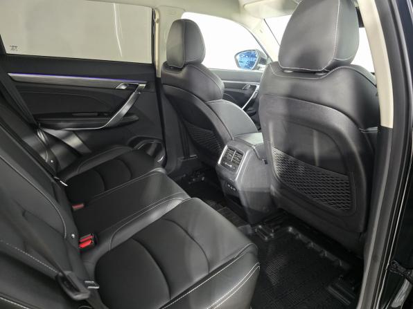 Geely Atlas Pro с пробегом 2023 года, цена 2 159 000 рублей, 35290 км, внедорожник, Автокод Объявления