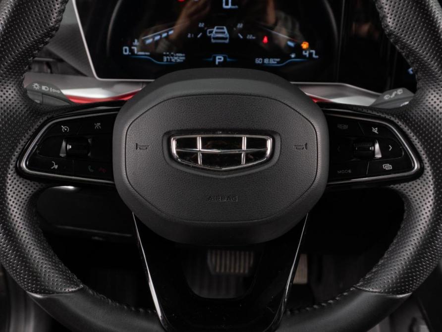 Geely Coolray I Рестайлинг Тюмень  - изображение 13