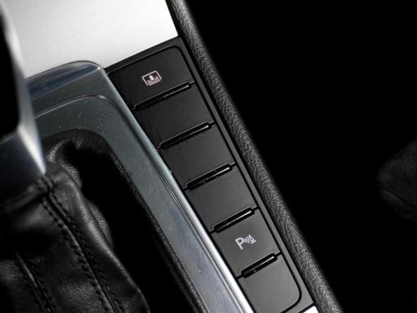 Volkswagen Passat CC I Рестайлинг с пробегом 2012 года, цена 1 249 000 рублей, 241876 км, седан, Автокод Объявления