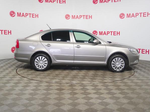 Skoda Octavia II (A5) Рестайлинг с пробегом 2011 года, цена 654 000 рублей, 247662 км, лифтбек, Автокод Объявления
