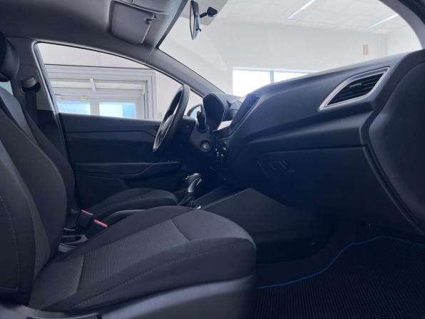 Hyundai Solaris II с пробегом 2020 года, цена 1 330 000 рублей, 150533 км, седан, Автокод Объявления