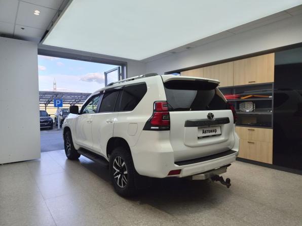 Toyota Land Cruiser Prado 150 Series Рестайлинг 2 с пробегом 2018 года, цена 4 399 000 рублей, 199000 км, внедорожник, Автокод Объявления