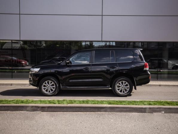 Toyota Land Cruiser 200 Series Рестайлинг 2 с пробегом 2016 года, цена 5 899 000 рублей, 114168 км, внедорожник, Автокод Объявления