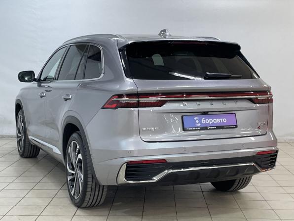 Geely Monjaro I с пробегом 2024 года, цена 3 850 000 рублей, 35 км, внедорожник, Автокод Объявления