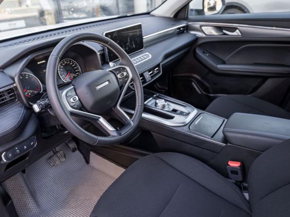 Haval Jolion I с пробегом 2023 года, цена 2 044 511 рублей, 2042 км, внедорожник, Автокод Объявления