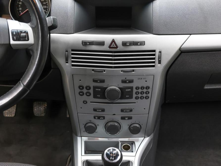 Opel Astra H Рестайлинг Москва  - изображение 15