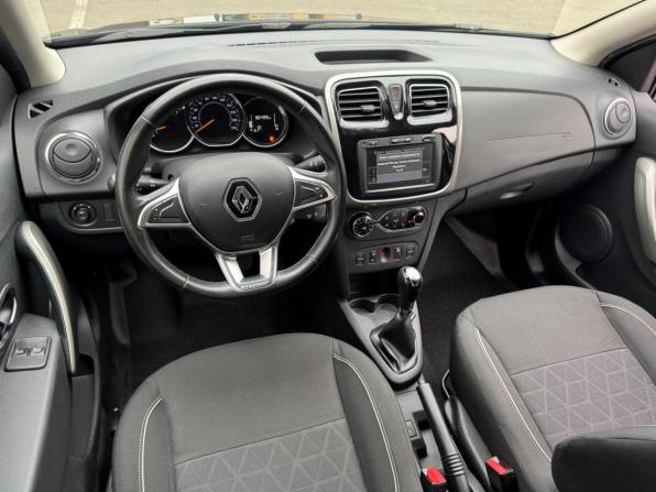 Renault Sandero II Рестайлинг с пробегом 2020 года, цена 1 179 000 рублей, 96499 км, хэтчбек, Автокод Объявления