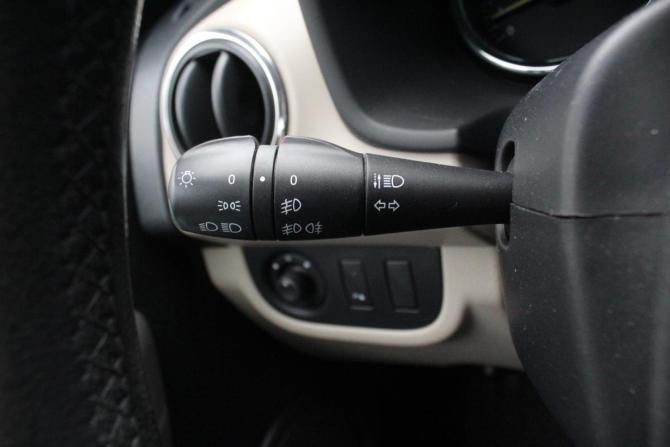 Renault Logan II с пробегом 2015 года, цена 849 000 рублей, 152674 км, седан, Автокод Объявления