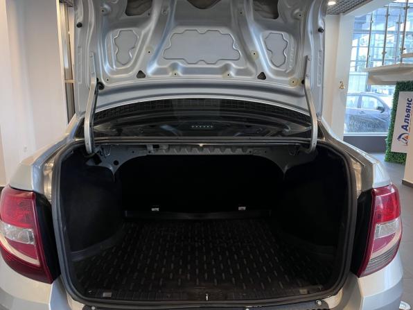 Lada (ВАЗ) Granta I Рестайлинг с пробегом 2019 года, цена 576 000 рублей, 132855 км, седан, Автокод Объявления