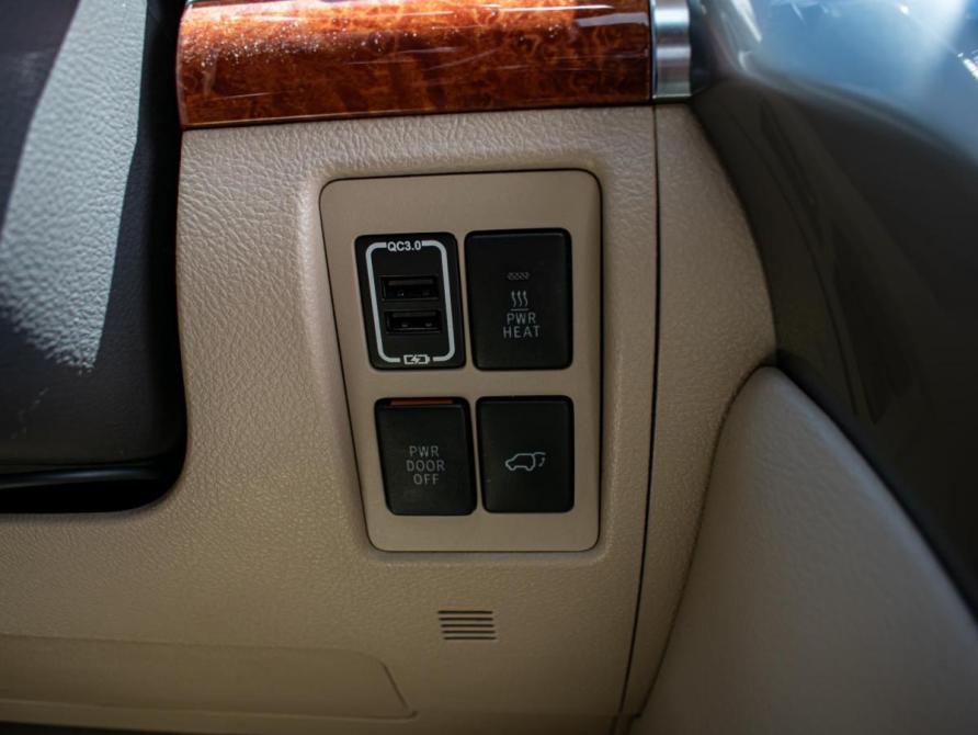 Toyota Land Cruiser 200 Series Рестайлинг 1 Краснодар  - изображение 25