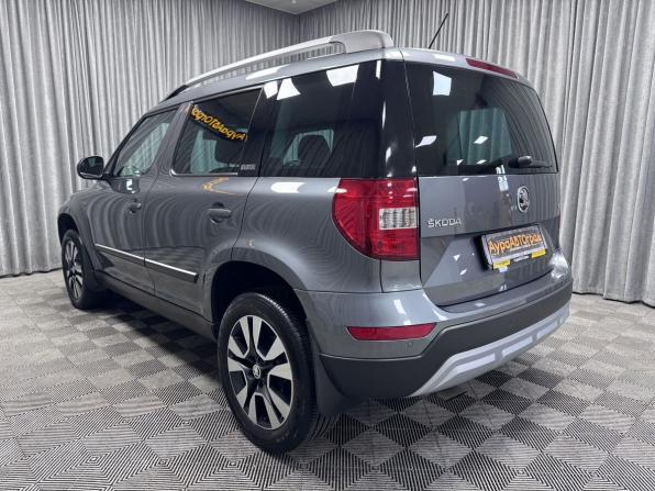 Skoda Yeti I Рестайлинг с пробегом 2015 года, цена 1 470 000 рублей, 71761 км, внедорожник, Автокод Объявления