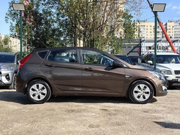 Hyundai Solaris I Рестайлинг с пробегом 2016 года, цена 959 000 рублей, 124000 км, хэтчбек, Автокод Объявления