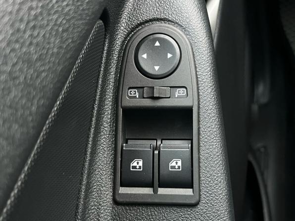 Lada (ВАЗ) Granta I Рестайлинг с пробегом 2024 года, цена 990 000 рублей, 31000 км, лифтбек, Автокод Объявления