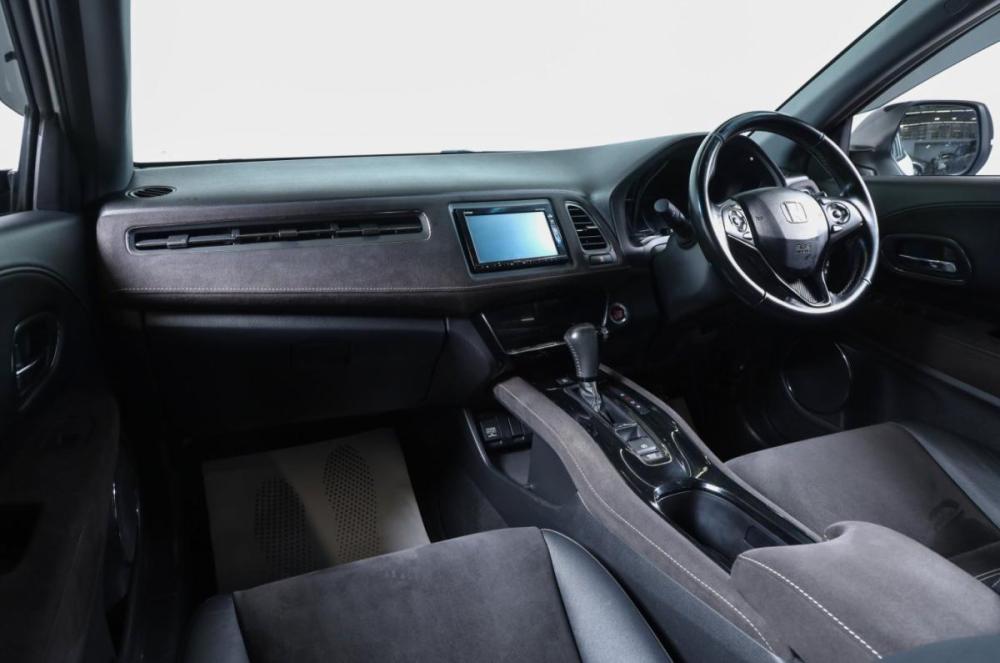 Honda Vezel I Новосибирск  - изображение 10