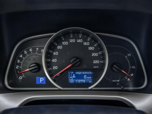 Toyota RAV4 IV (XA40) с пробегом 2015 года, цена 1 998 000 рублей, 116774 км, внедорожник, Автокод Объявления