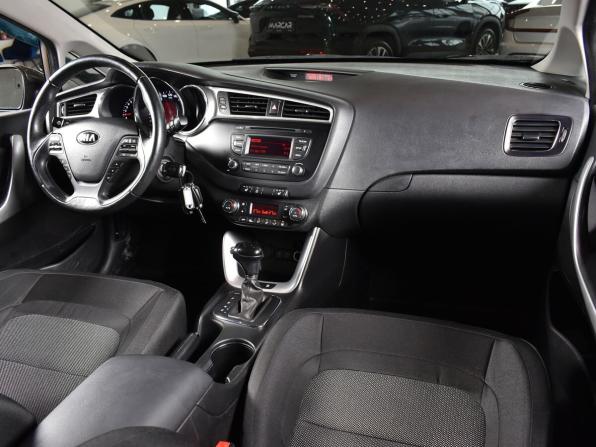 Kia Ceed II Рестайлинг с пробегом 2017 года, цена 840 000 рублей, 87439 км, универсал, Автокод Объявления