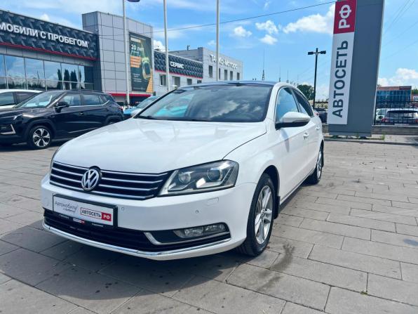 Volkswagen Passat B7 с пробегом 2011 года, цена 1 069 100 рублей, 200037 км, седан, Автокод Объявления