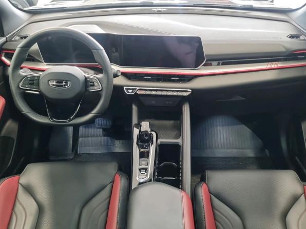 Geely Coolray I Рестайлинг с пробегом 2024 года, цена 2 250 000 рублей, 10417 км, внедорожник, Автокод Объявления