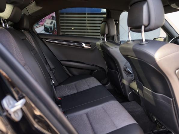Mercedes-Benz C-Класс III (W204) Рестайлинг с пробегом 2013 года, цена 1 540 000 рублей, 199328 км, седан, Автокод Объявления